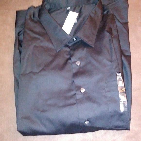 Men's dress shirt - Picture 3 of 3
